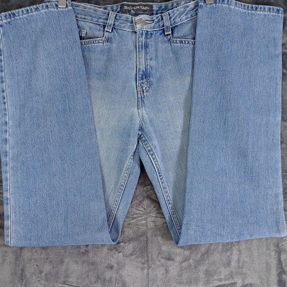 Vintage Levis SilverTab Jeans Womens 9 Medium Light Wash High Rise Straight 90s
